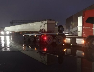 Kokerliggers voor Heerlen - Landgraaf op transport 